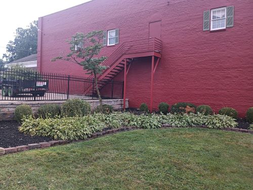 Hardscape supplies for Xtreme landscaping LLC in Zanesville, OH
