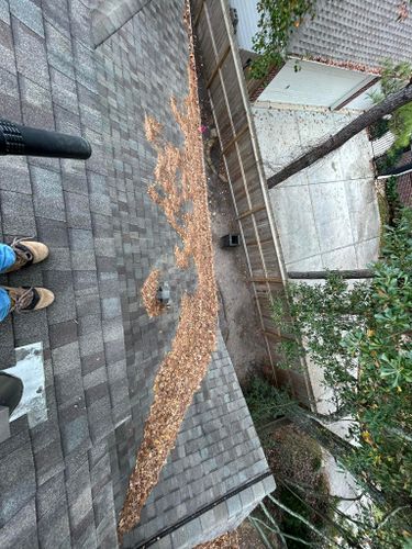 Gutter Cleaning for Everyday Pressure Washing in The Woodlands, TX