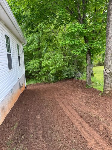 Excavation & Grading for DIRT PLUS LLC in Bowling Green, KY