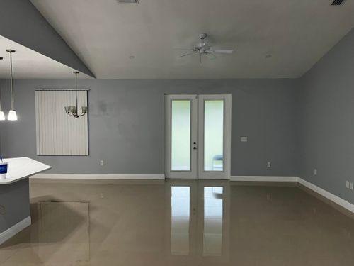 Interior Painting for Cruz Diaz Painting LLC in Sun City Center, FL