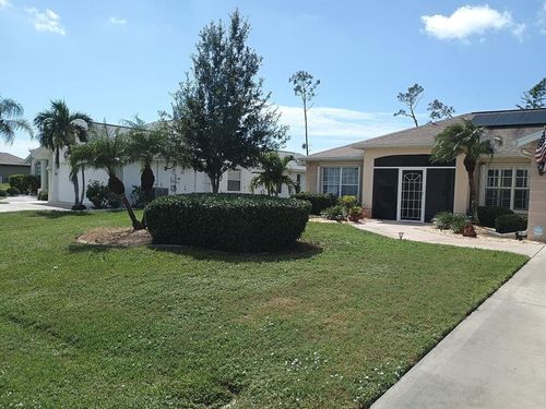 Mowing for Unity Maintenance and More LLC in Englewood, FL