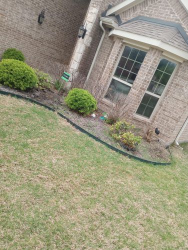 Mowing for Emergency Yard Care LLC in Waxahachie, TX
