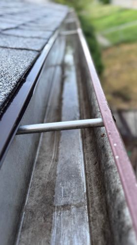 Gutter Guard Installation for Eaglewood Gutter's in Mead, WA