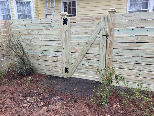 Residential fences for TLR Construction LLC in Summerville, SC