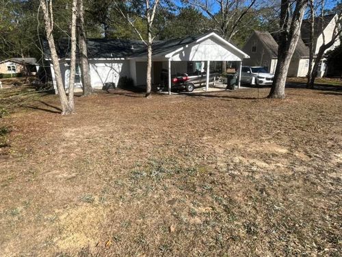 Fall and Spring Clean Up for All-Star Lawn Care & Soft Washing in Mobile, AL