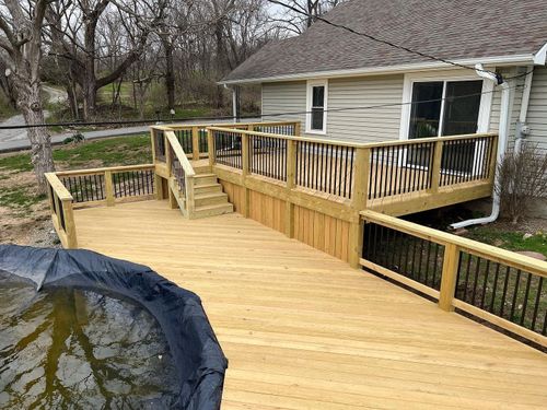  for Done Right Decking in Leavenworth, KS