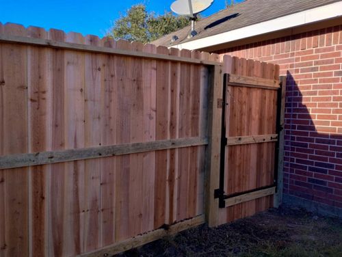  for Texas Fence & Outdoors LLC in Friendswood, TX