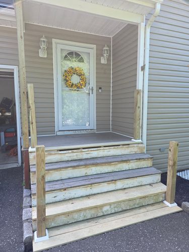  for East End Maintenance Construction Solutions in Suffolk County, NY
