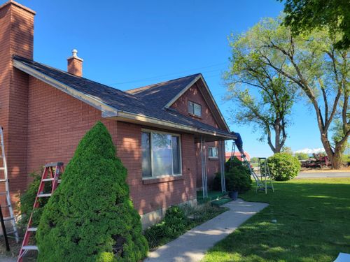 Gutter Maintenance for Ontrack Exteriors in Payson, UT