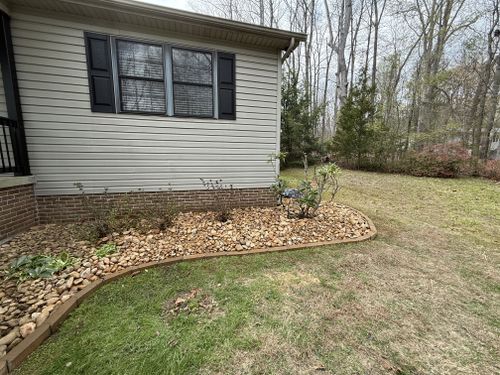  for Wesleys Landscaping in Clinton, TN