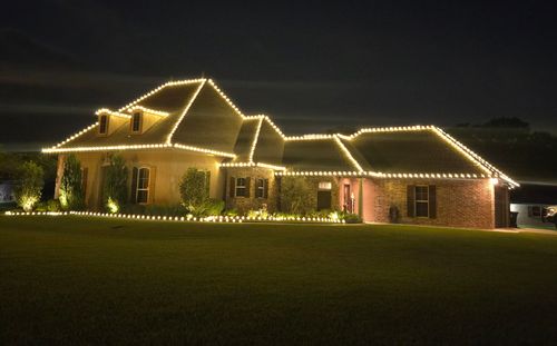 Seamless, Professional, Full Service Christmas Lights Installation for Light the Season in Lafayette Parish,  LA