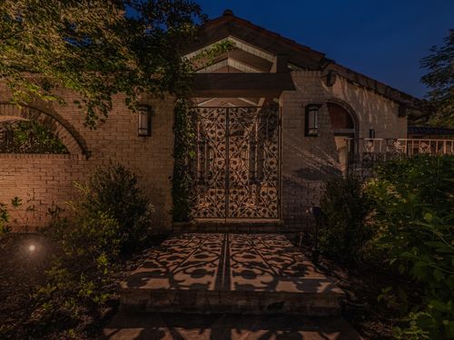 All Photos for Unique Outdoor Lighting in Short Hills, NJ