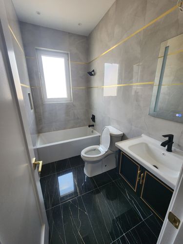 Custom Tile Installation for Dynamic Tile & Stone in Hudson Valley, NY