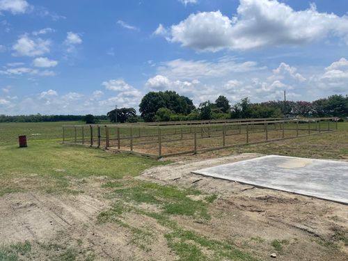 Farm Fencing/Welded Wire for Sea Level Fence in Virginia Beach, VA