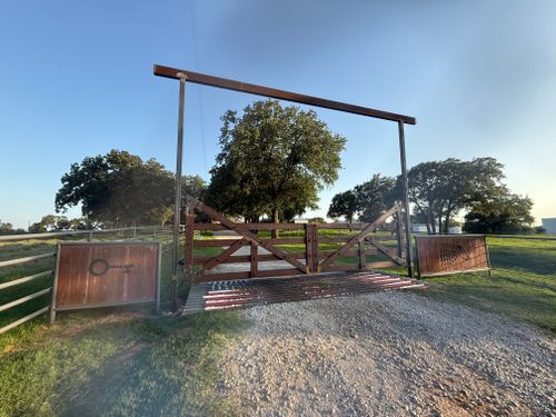 Metal Gate fabrication and installation for BCS Metal Construction LLC in Springtown, TX