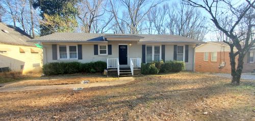 Shrub Trimming for HudCo Landscaping and Irrigation in Tuscaloosa, AL