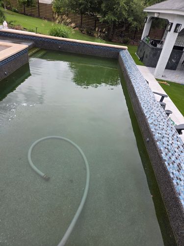 Pool Cleaning Services for J&A Pool and Spa Service LLC in Helotes, TX