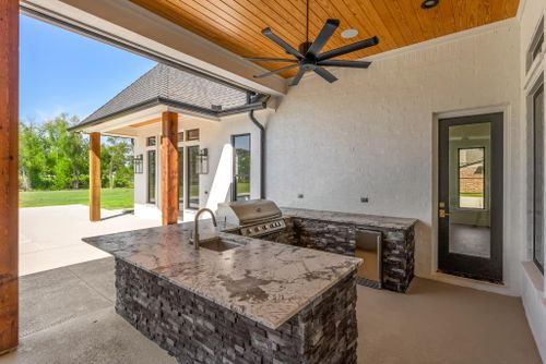 Spec Home Construction for Daniel Michaels, Inc. in Shreveport, LA