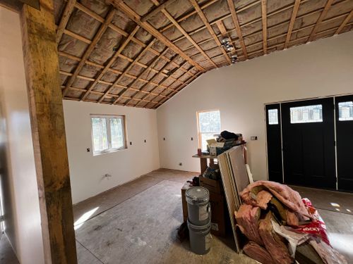 Interior for Green Valley Painting in Thompson, CT