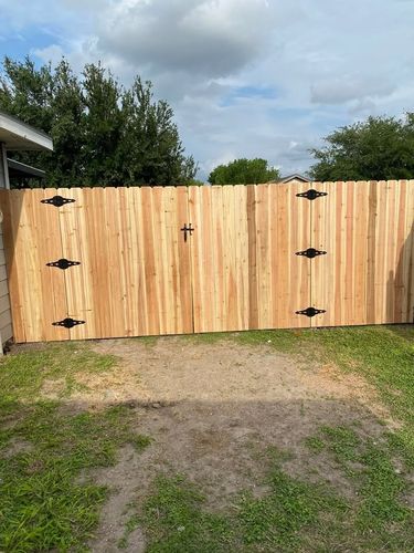 Fencing for Lala Home Solutions in San Juan, TX