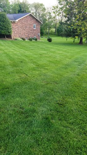 Mowing for KK&G Lawncare Services LLC in  Frankfort, KY