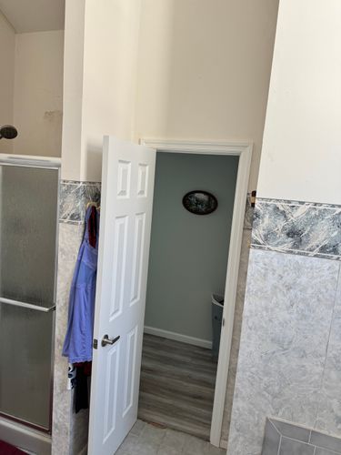  for Make It Right Contracting in East Hampton, NY