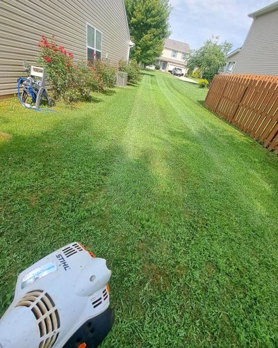 for Dee's Lawn Care Services in Lake Wylie, SC