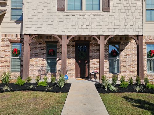 Mulch Installation for Bruno's Professional Lawn's & Landscape in Beaumont, TX