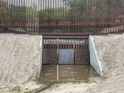 Welding for North of the Border Specialties LLC in Del Rio, TX