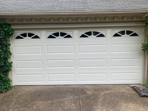 Garage Door Installation for Lino Garage Doors in Orlando, FL