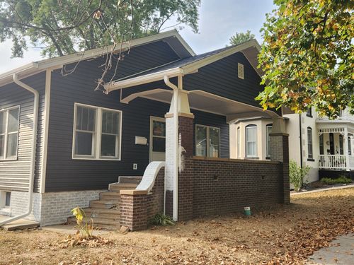 Siding for Asher Remodeling and Seamless Gutters in St Elmo, IL