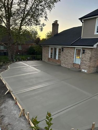 Patio Design & Installation for Luna Dynasty Concrete in Chicago, IL