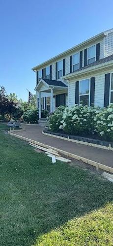  for Absolute Maintenance in Charlotte, MI