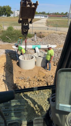 Site Utilities for Travis Excavating LLC in Olney,, IL
