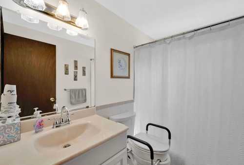 FOR SALE: 555 Griffin Rd. S., Windsor  for Nelson Foss - Realtor in Connecticut, CT