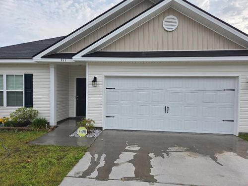  for Enabreeze Pressure Washing and Lawn Care in Hinesville, GA
