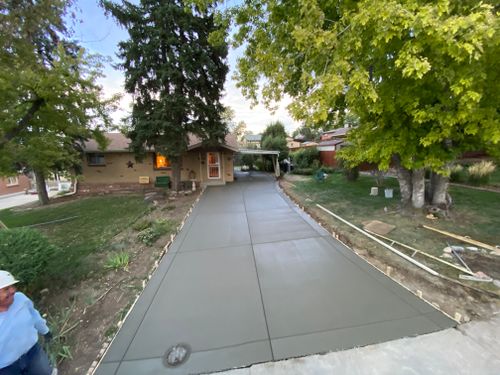 Concrete Driveways for B&M Concrete LLC in Longmont, CO