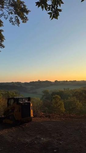 Seasonal & Specialty Services for DIRT PLUS LLC in Bowling Green, KY