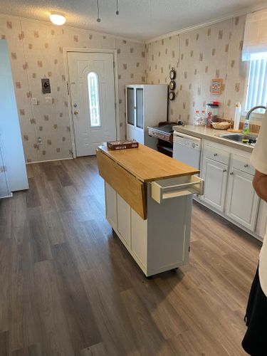  for Bartz Flooring in Sarasota, FL