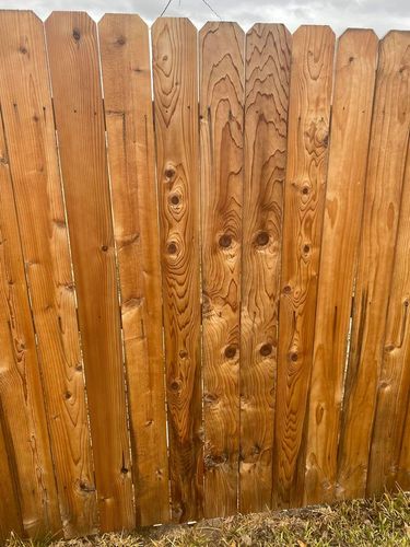 Fence Staining for Ansley Staining and Exterior Works in New Braunfels, TX