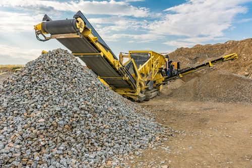 Rock Crushing for Oro Verde in Devine, TX
