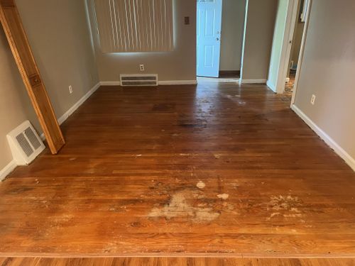 All Photos for Kozlowski’s Hardwood Floor Refinishing in Flat Rock, Michigan