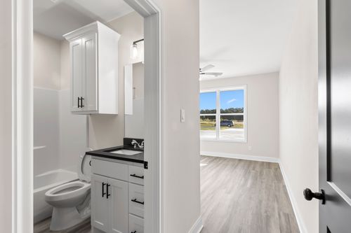  for Easterling Homes in College Station, TX