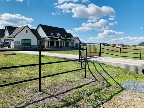 Pipe fence and welding for Ignite Welding & Fence Contractor in Fort Worth, TX