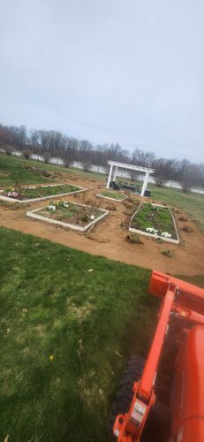 Garden Maintenance for Cristians Maintenance and Hardscaping llc in Bedminster, NJ