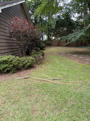  for Fantastic Lawn Care LLC in Fayetteville, GA