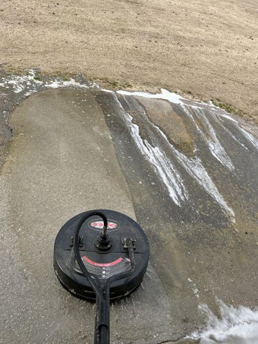 Driveway & Sidewalk Cleaning for Paul's Lawn Care and Pressure Washing in Wilson, NC