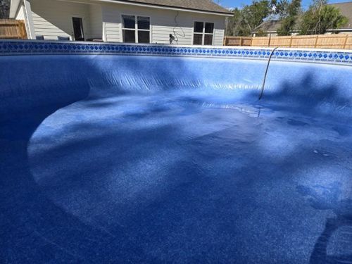 Pool Liner Changes for Down & Dirty Pool Service in Crawfordville, FL