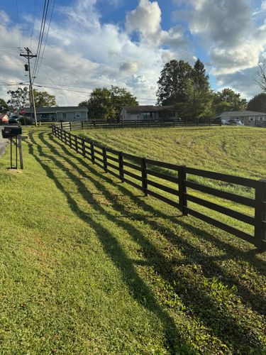  for Thornton Fencing in Madisonville, TN