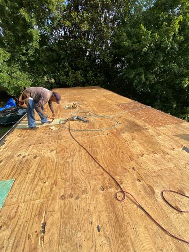 Roofing Repairs for West Hills Roofing LLC in Hillsborough, NC